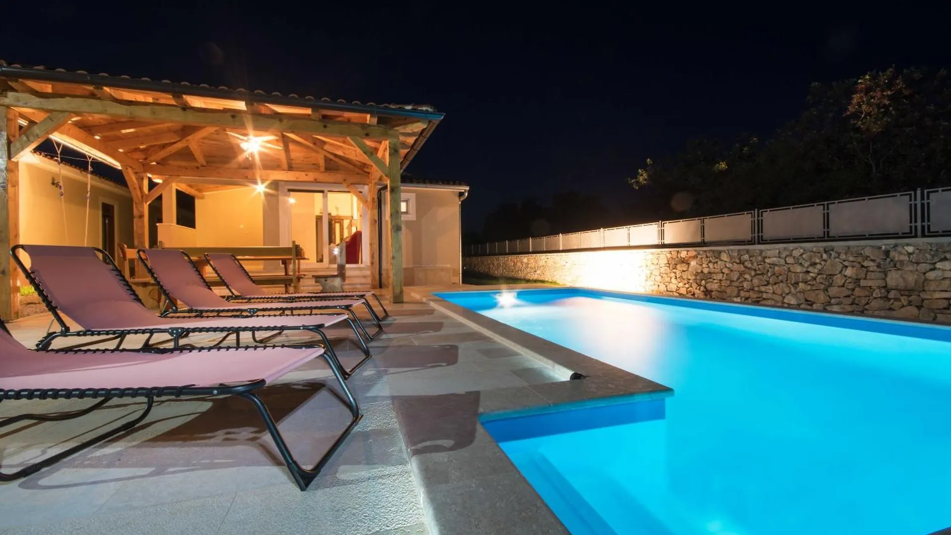 Villa Monkodonja, A Charming Summer Retreat Near Ρόβινι Κροατία